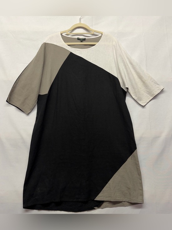 For Cynthia Dresses & Skirts - FOR CYNTHIA linen blend black  gray white color block tunic dress M Stain Sleeve